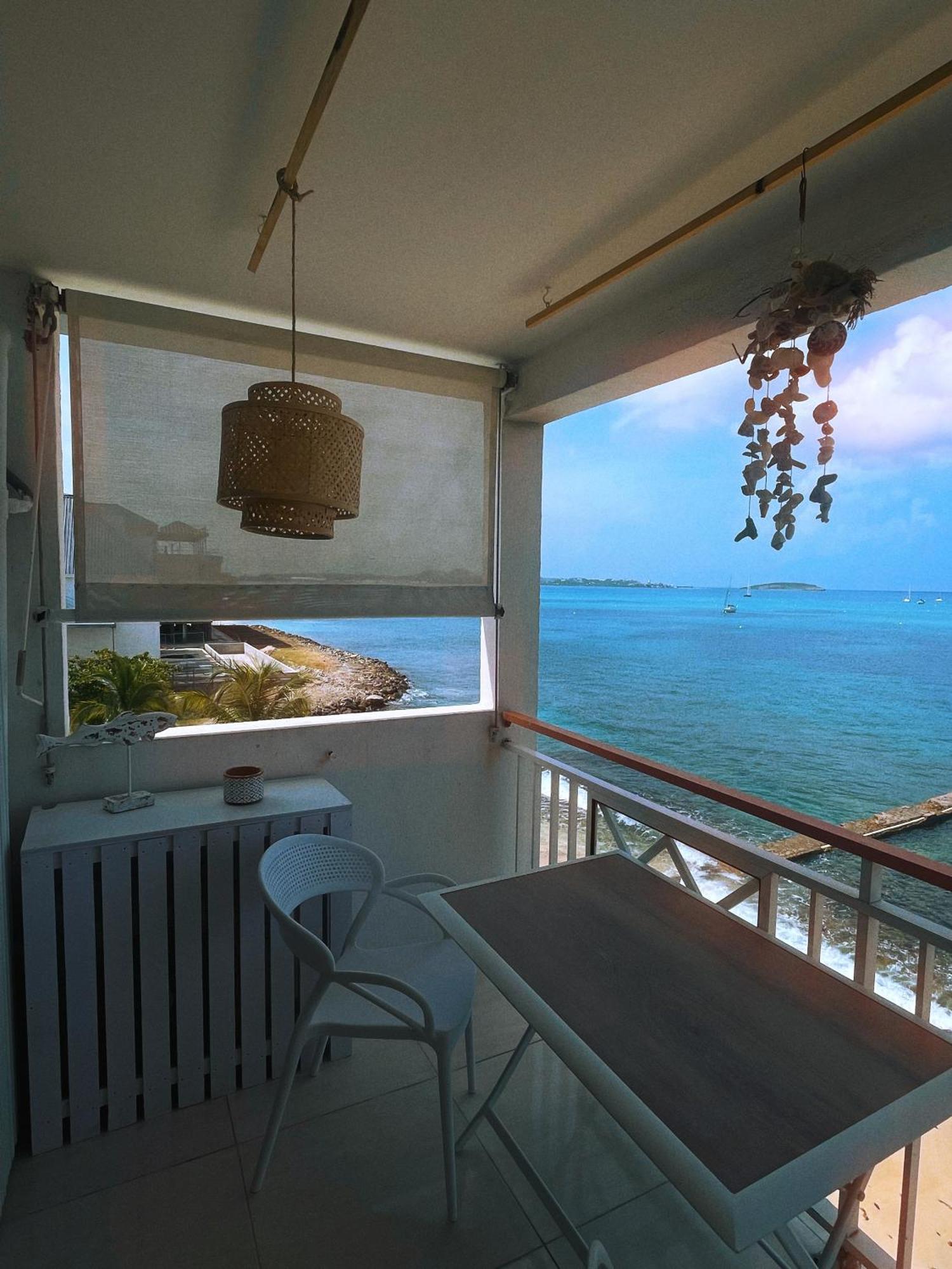 Oceania Appartement Marigot  Buitenkant foto